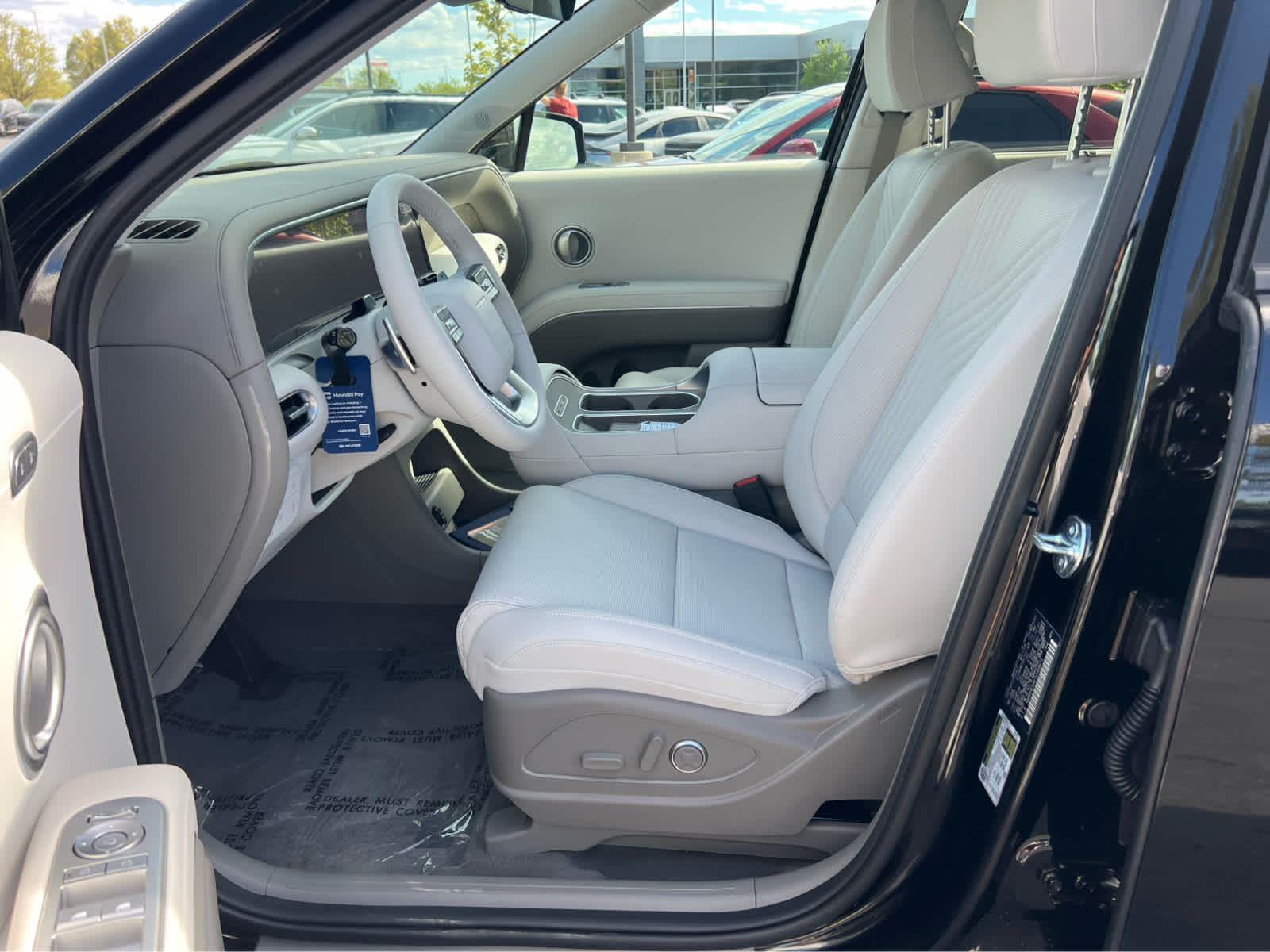 New 2026 Abyss Black Pearl Hyundai SEL Premium 8P image 25