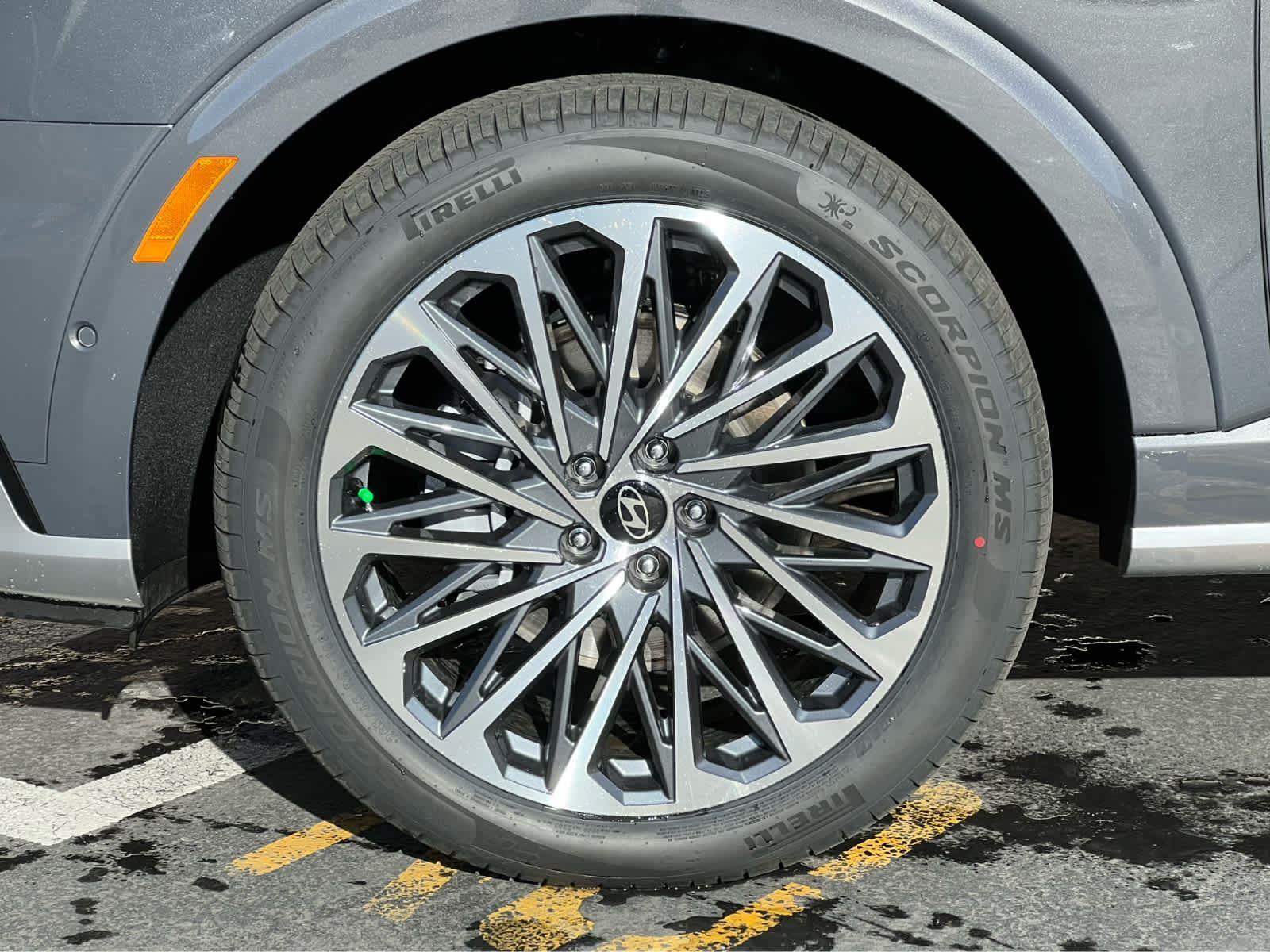 New 2026 Ecotronic Gray Pearl Hyundai Calligraphy AWD image 13