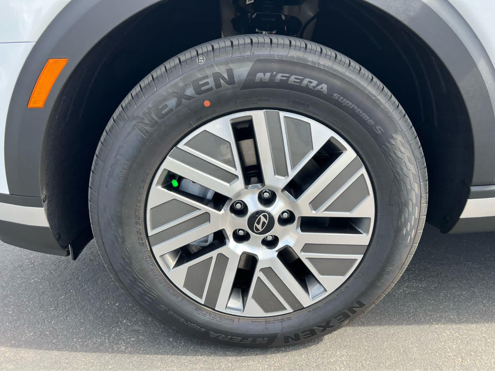 New 2026 Creamy White Pearl Hyundai SEL 8P image 13
