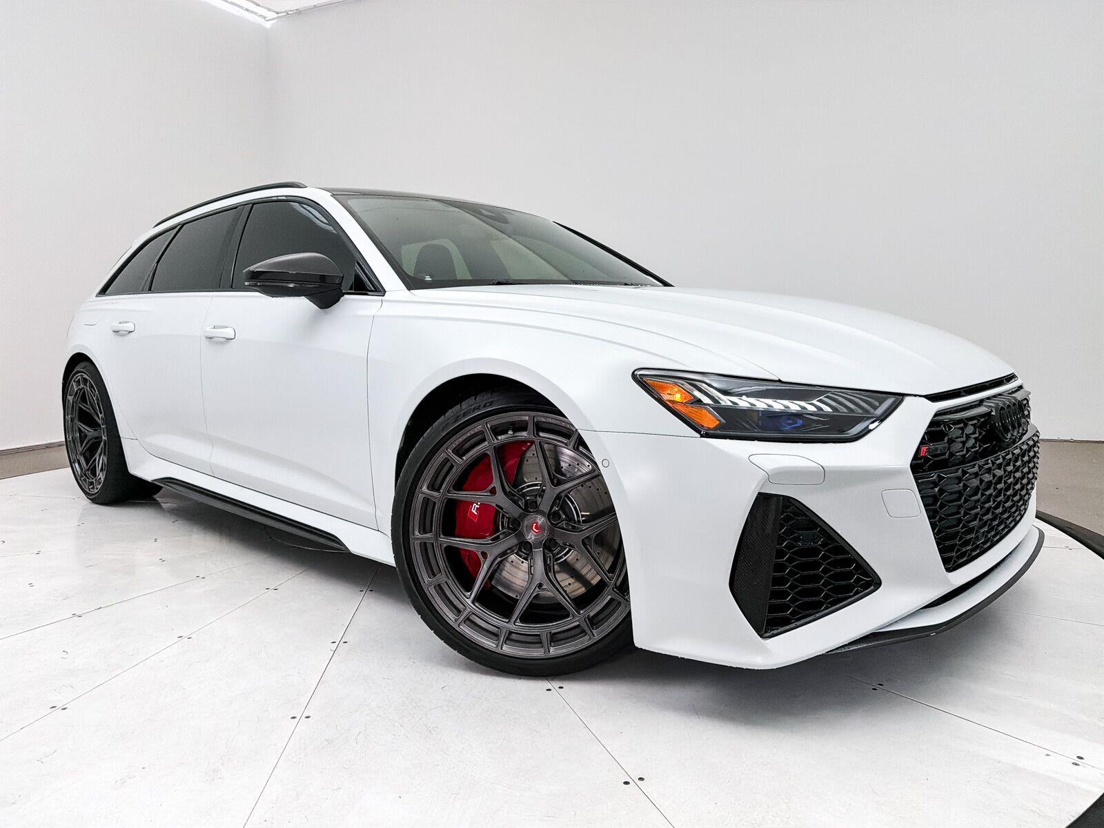 Glacier White Metallic 2022 Audi RS 6 Avant Wagon All-Wheel Drive Automatic