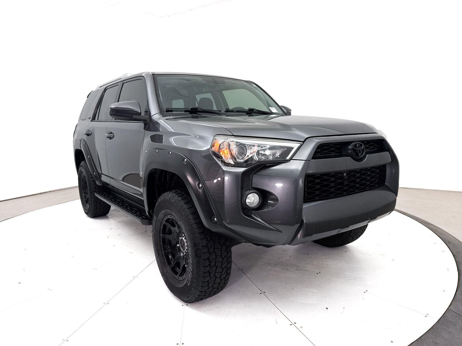 Magnetic Gray Metallic 2018 Toyota 4Runner SUV / Crossover Four-Wheel Drive Automatic