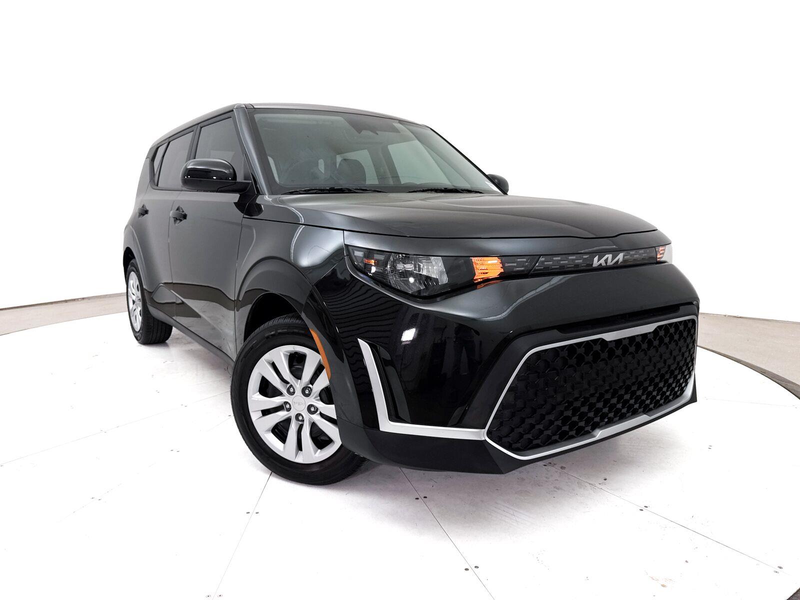 FUSION BLACK 2025 Kia Soul SUV / Crossover Front-Wheel Drive