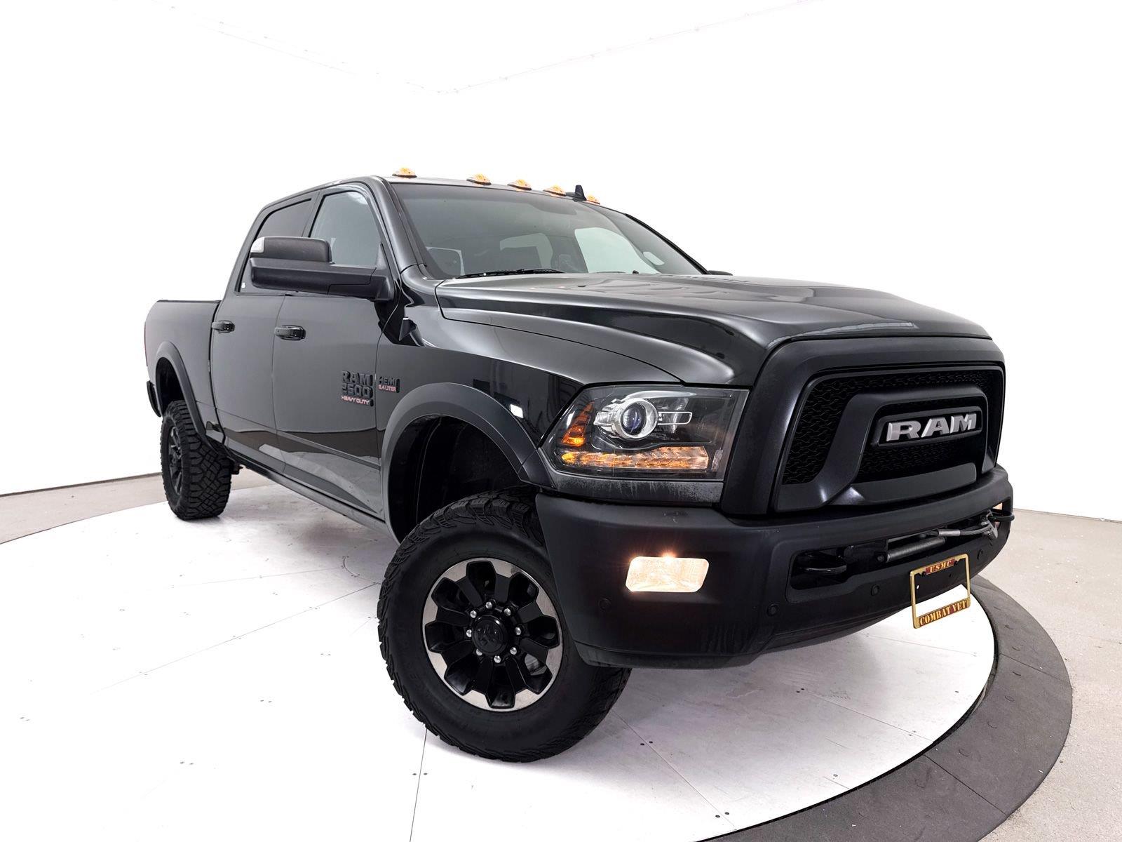 Brilliant Black Crystal Pearlcoat 2018 RAM 2500 Pickup Truck Four-Wheel Drive 6-Speed Automatic