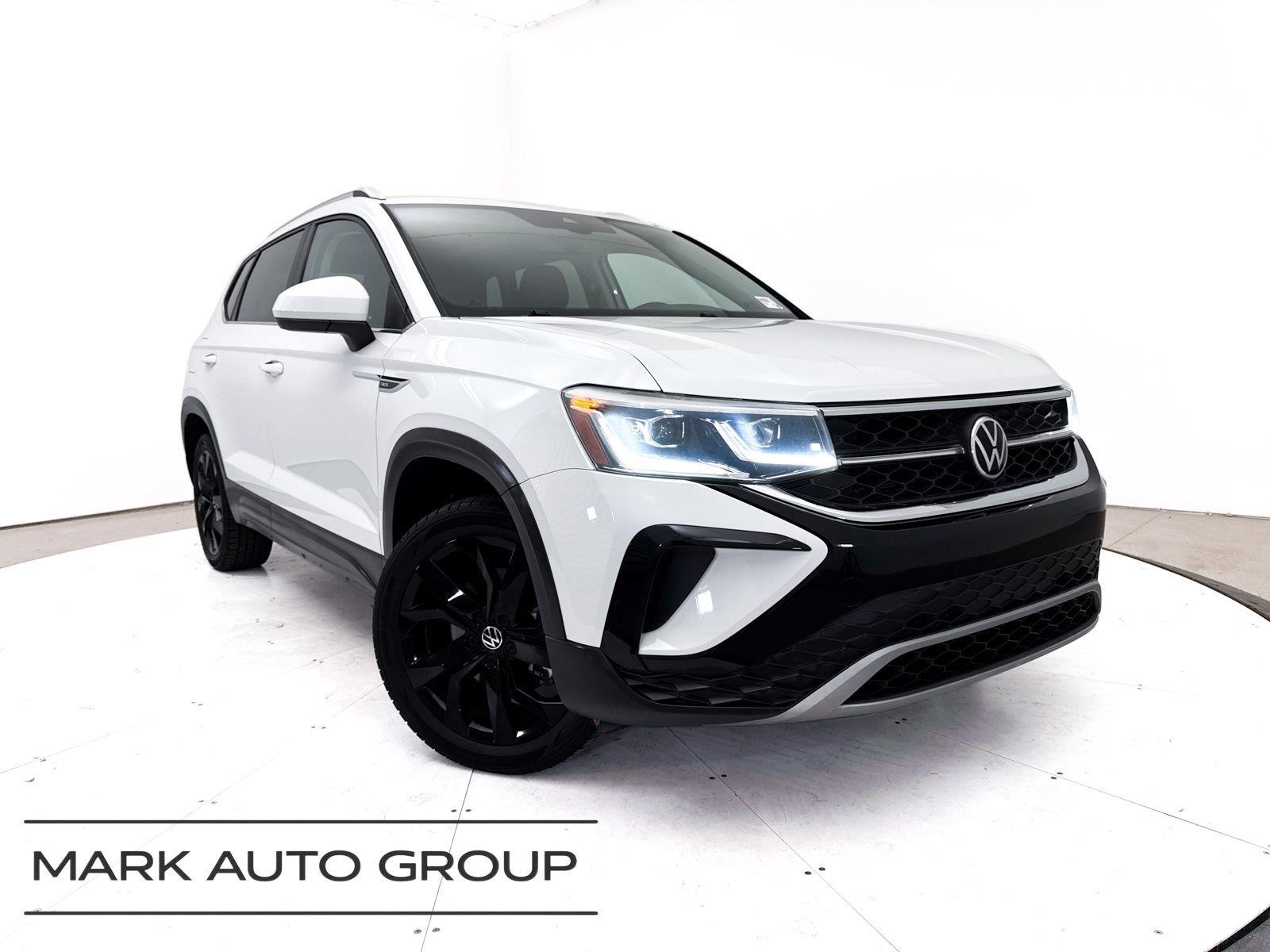 Pure White 2022 Volkswagen Taos SUV / Crossover Front-Wheel Drive Automatic