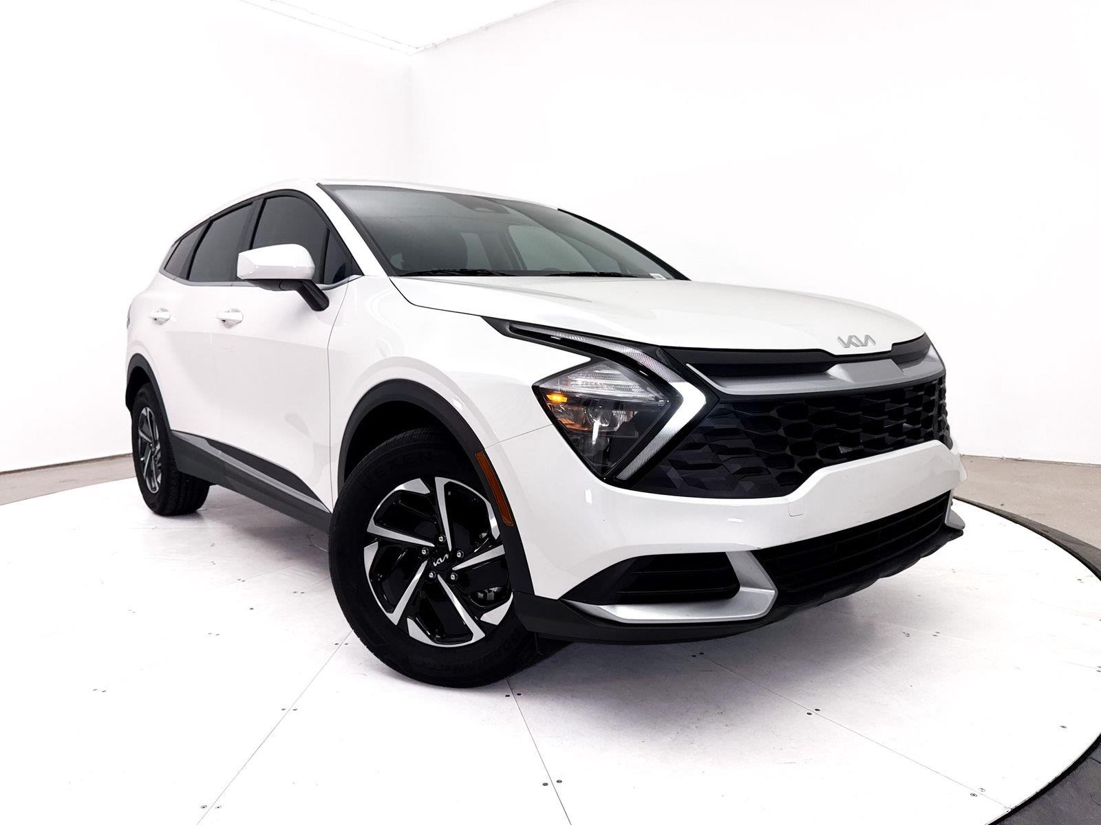 2023 Kia Sportage Hybrid LX AWD