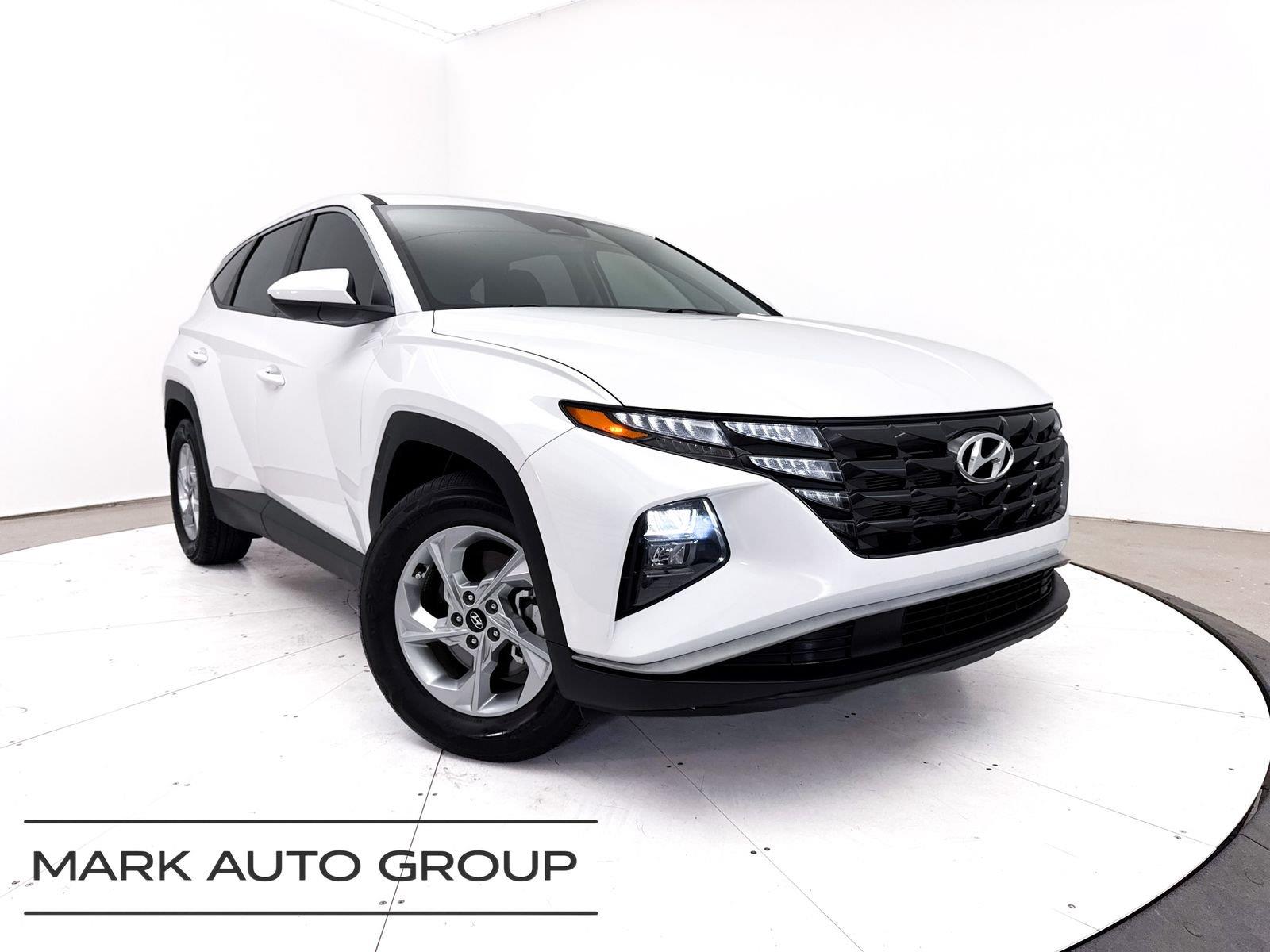 White Pearl 2024 Hyundai Tucson SUV / Crossover Front-Wheel Drive Automatic