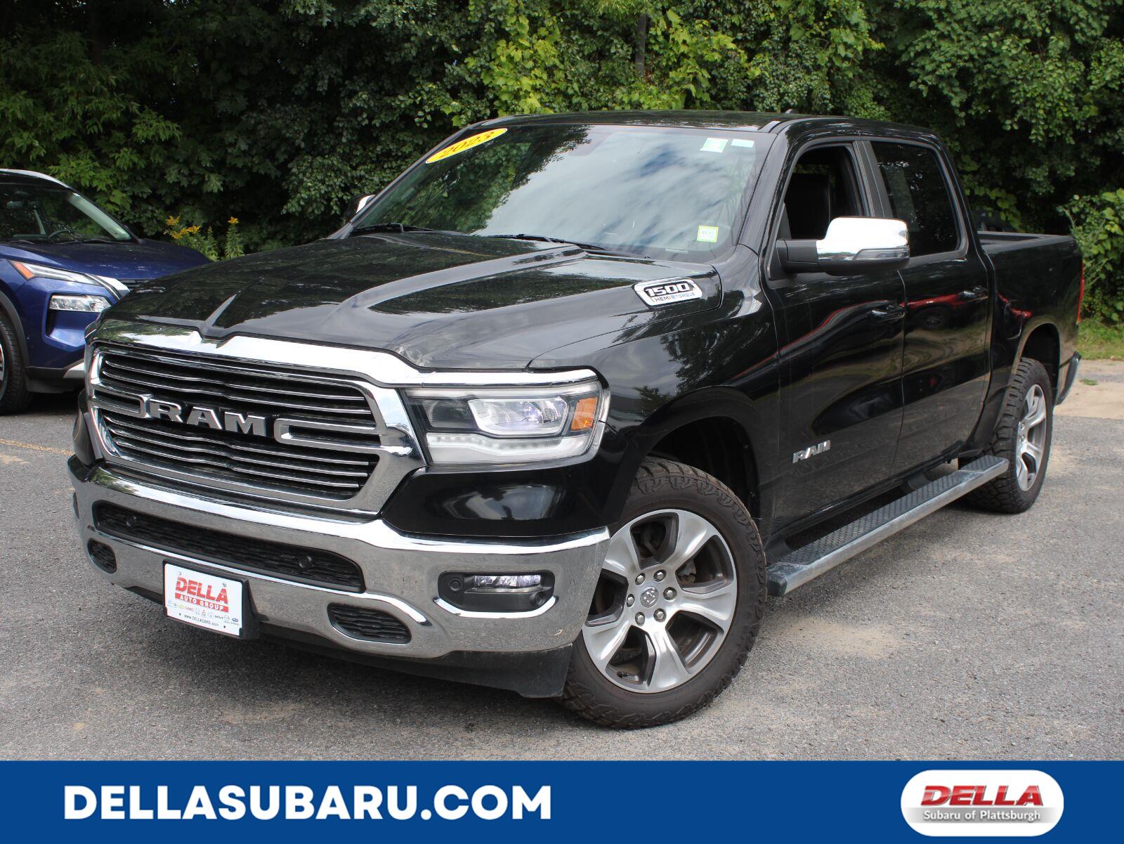 Diamond Black Crystal Pearlcoat 2023 RAM 1500 Pickup Truck Four-Wheel Drive 8-Speed Automatic