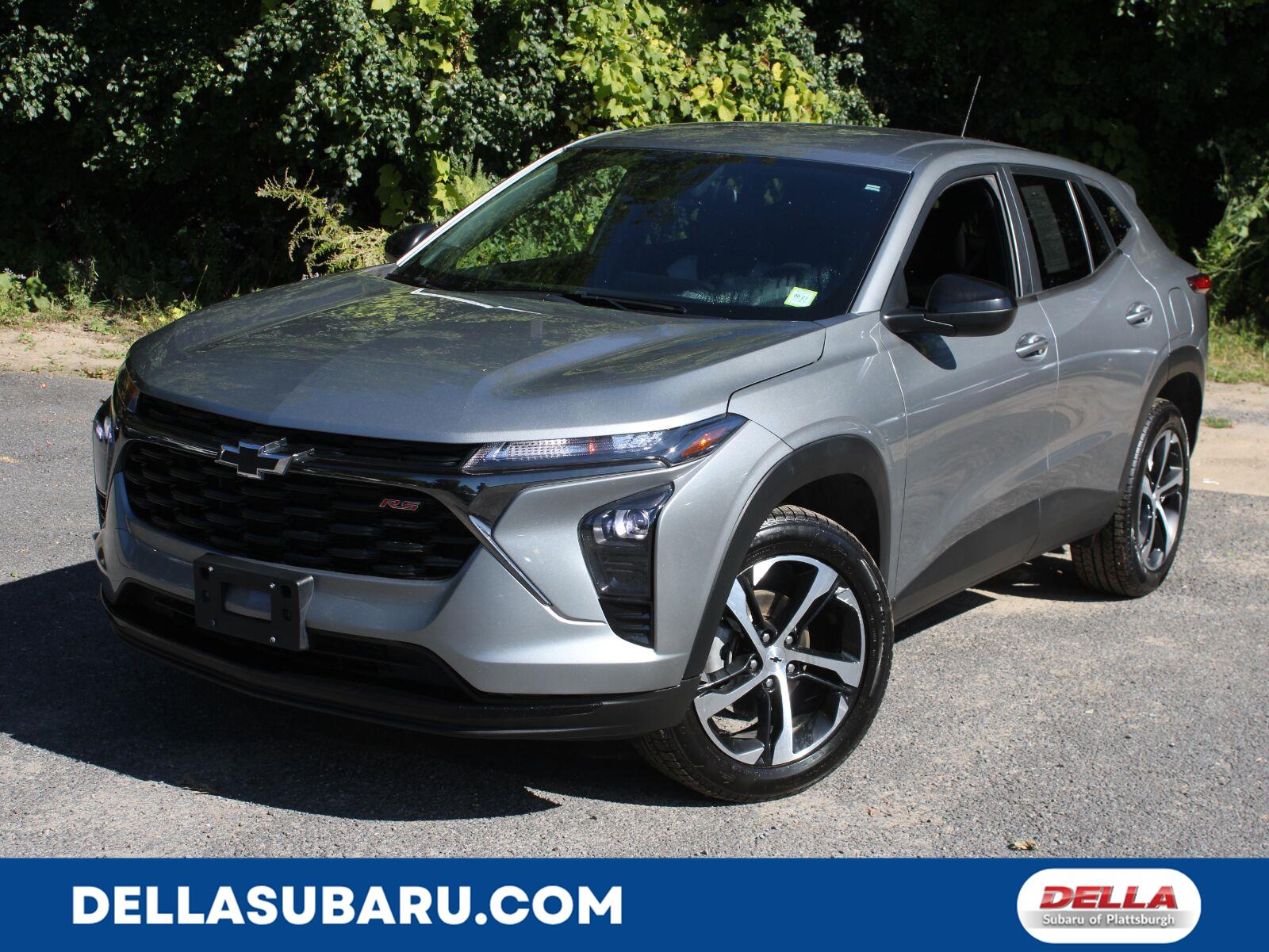  2024 Chevrolet Trax RS with 1RS FWD   