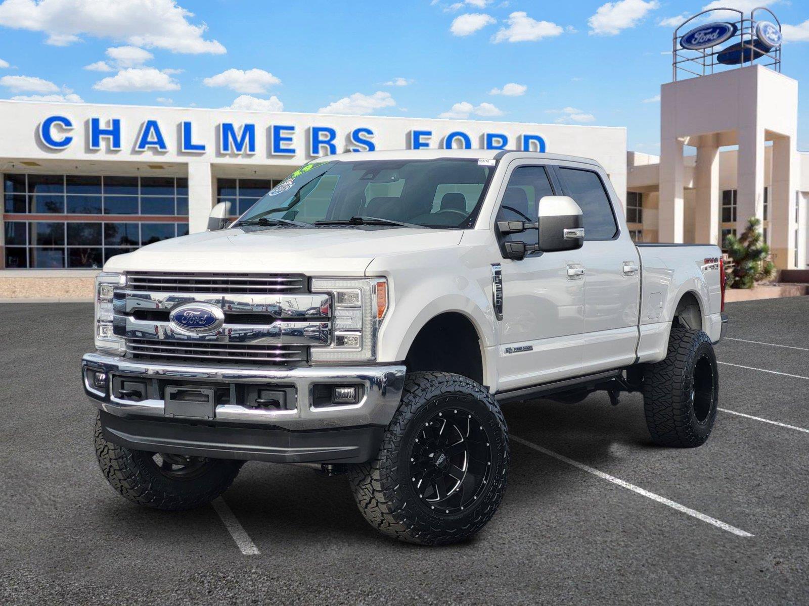 2019 Ford F-250 Super Duty Lariat Crew Cab 4WD