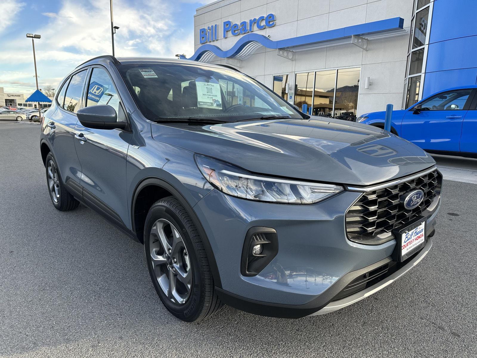 2025 Ford Escape ST-Line Select