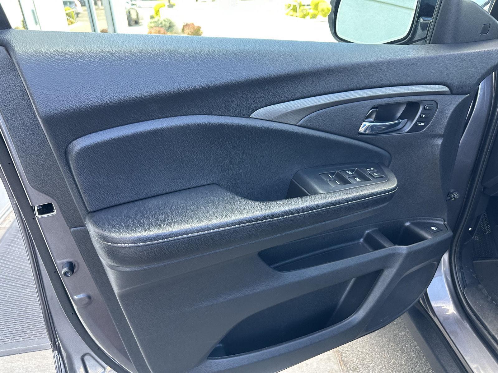 2022 Honda Ridgeline RTL-E - Photo 13