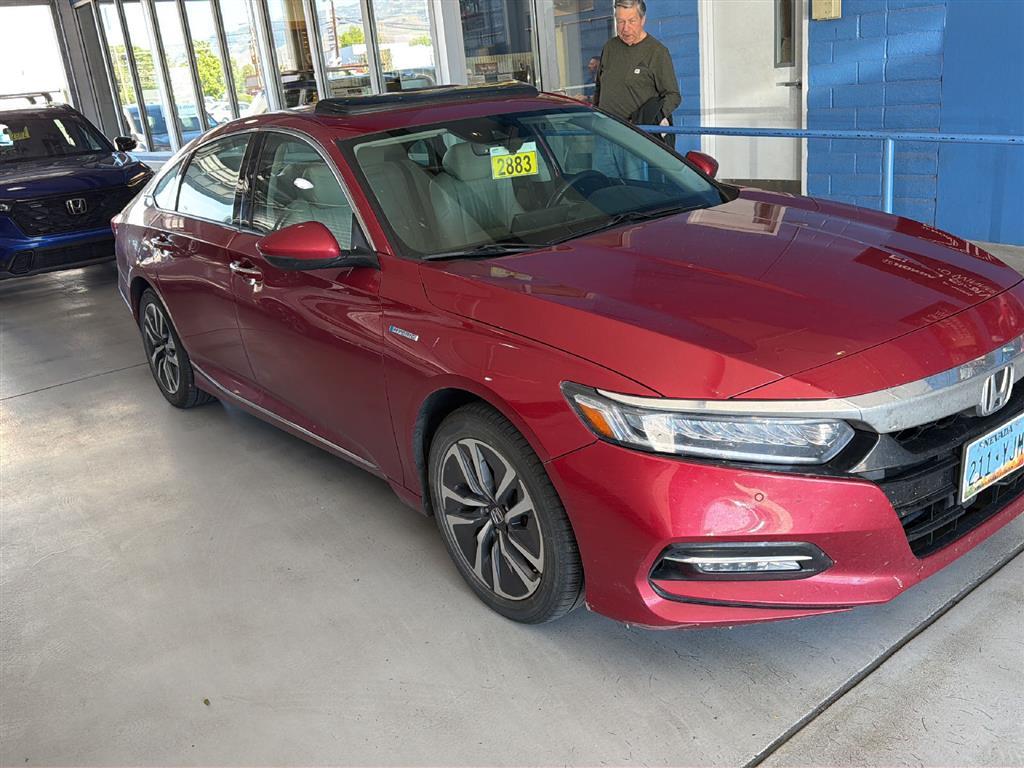 2018 Honda Accord Hybrid Touring's photo