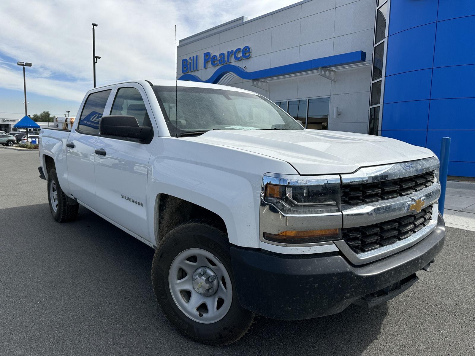 Summit White 2017 Chevrolet Silverado 1500 Pickup Truck Four-Wheel Drive 6-Speed Automatic