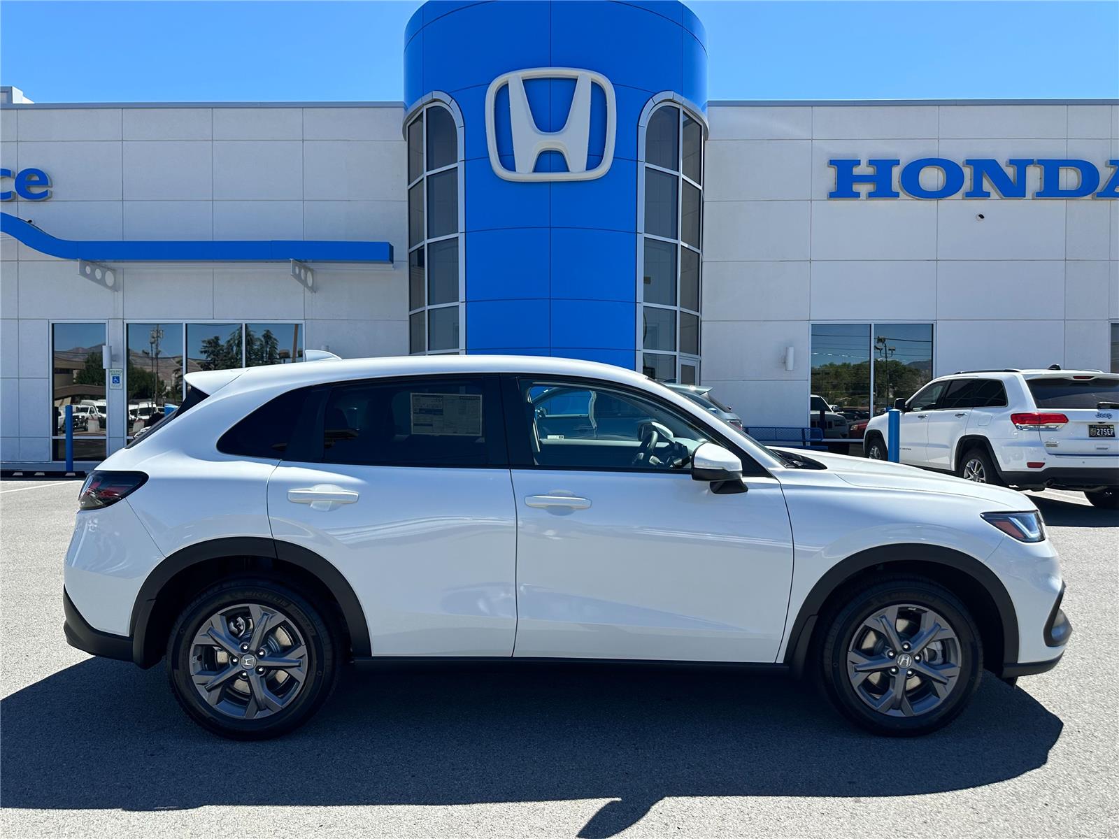 2026 Honda HR-V LX - Photo 7