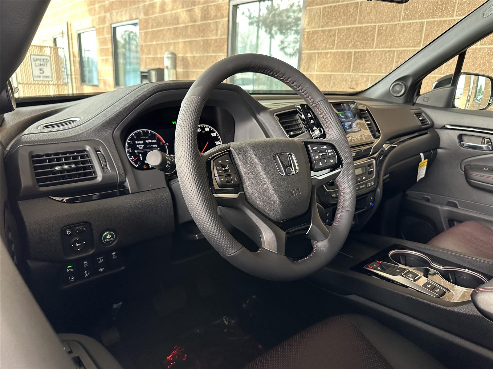 2026 Honda Ridgeline Black Edition - Photo 65