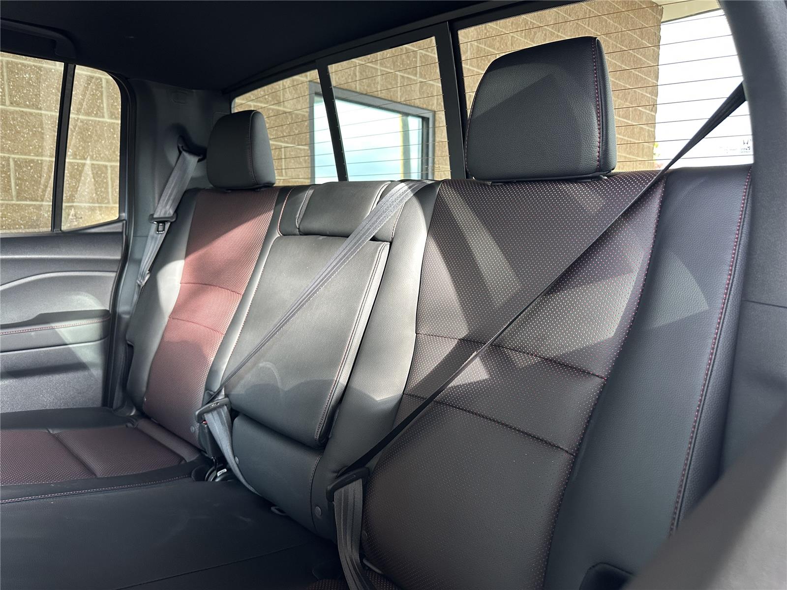 2026 Honda Ridgeline Black Edition - Photo 88