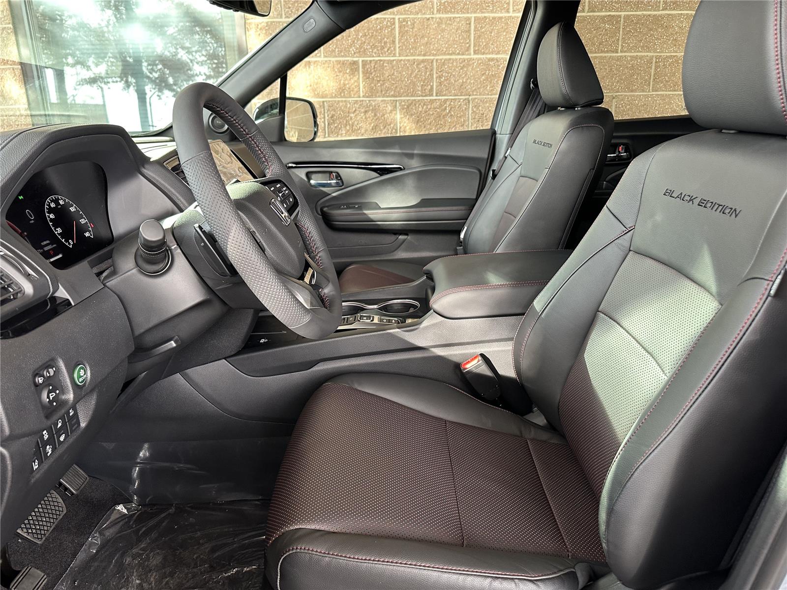 2026 Honda Ridgeline Black Edition - Photo 29