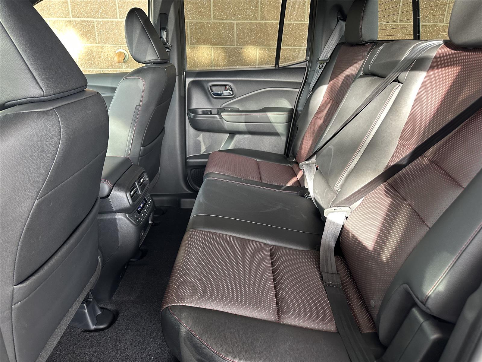 2026 Honda Ridgeline Black Edition - Photo 51