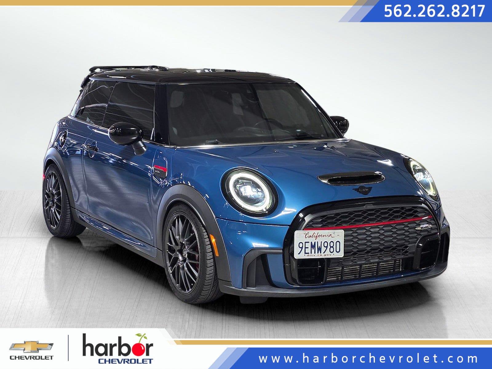 Island Blue Metallic 2022 MINI Cooper Hatchback Front-Wheel Drive 8-Speed Automatic