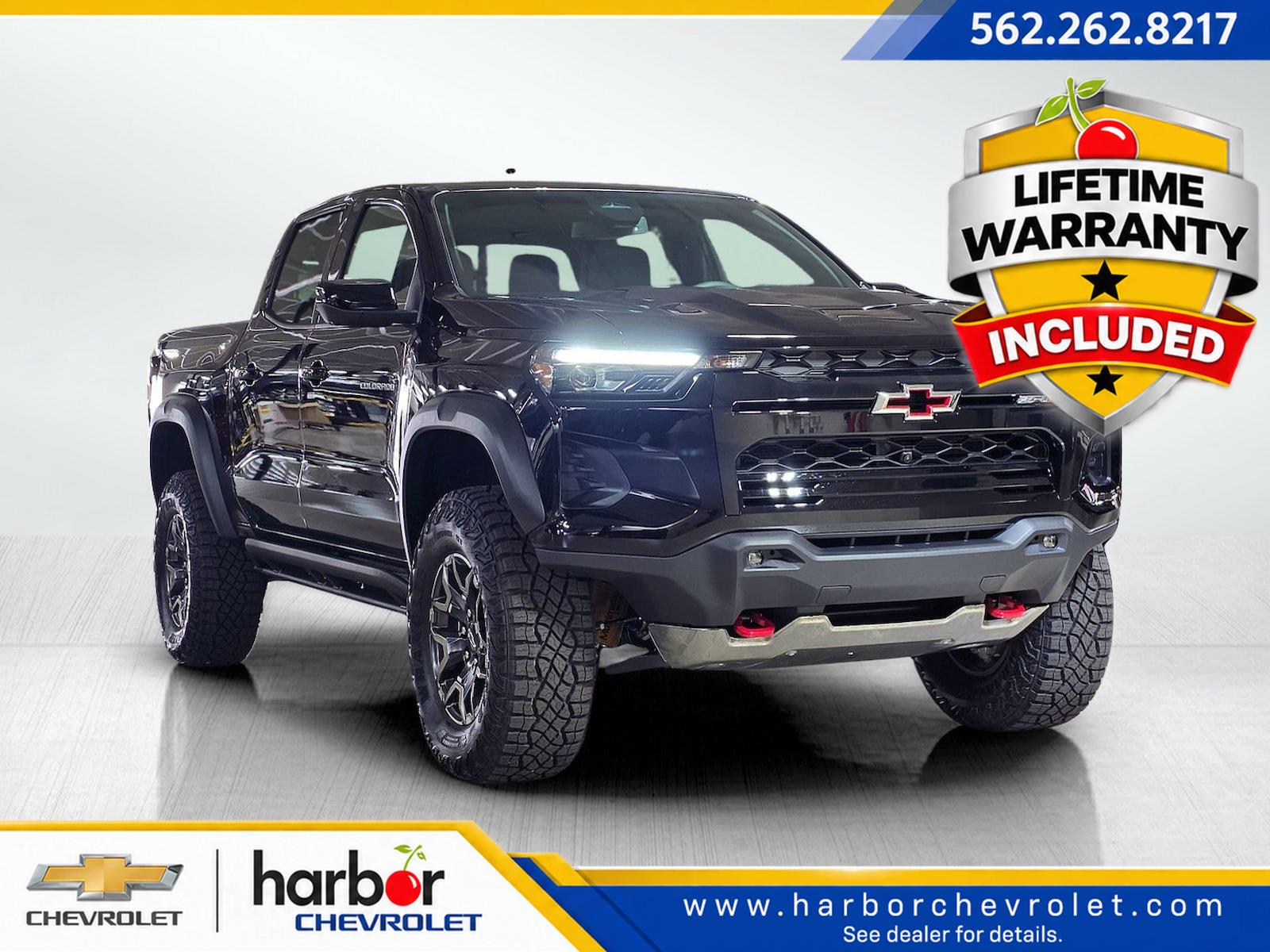 Black 2026 Chevrolet Colorado Pickup Truck Four-Wheel Drive 8-Speed Automatic