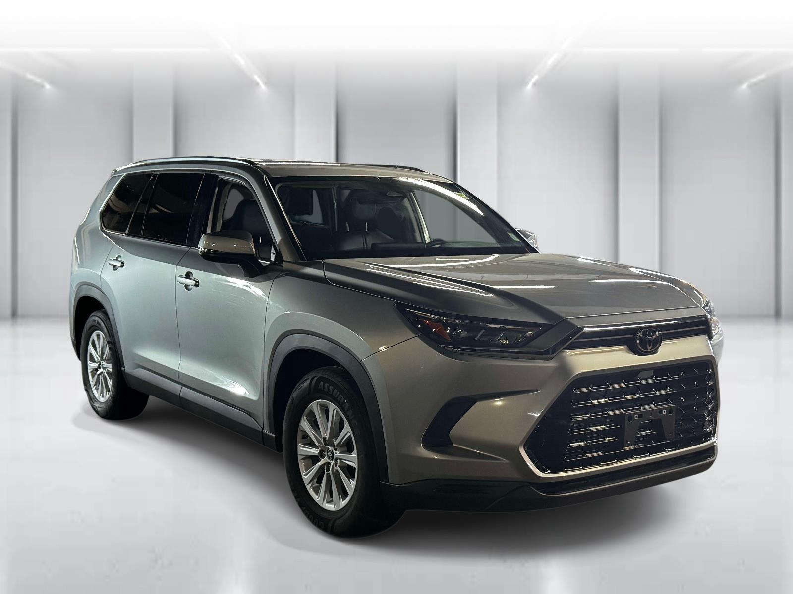 2025 Toyota Grand Highlander Plata (Celestial Silver Metallic) SUV/Crossover Tracción en las cuatro ruedas Automática