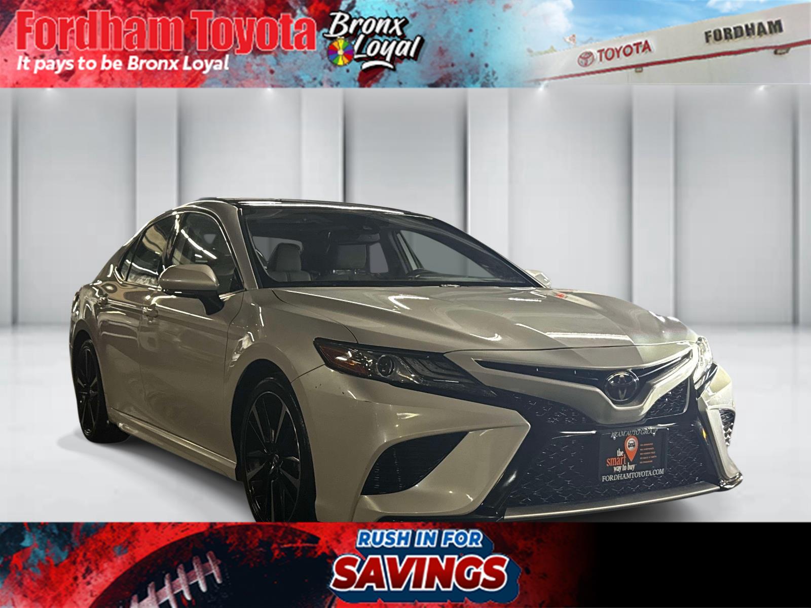 White (Wind Chill Pearl) 2019 Toyota Camry Sedan Front-Wheel Drive Automatic