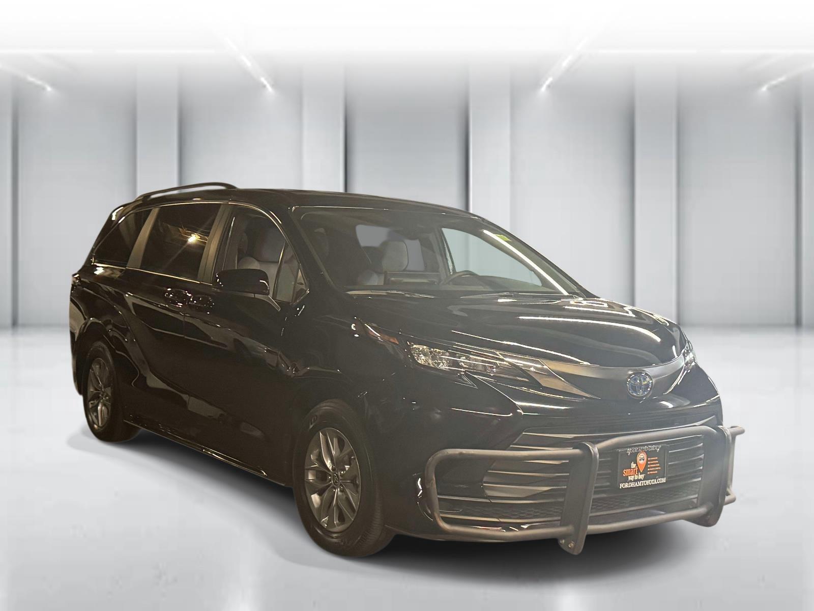 Midnight Black Metallic 2025 Toyota Sienna Minivan All-Wheel Drive Continuously Variable Transmission
