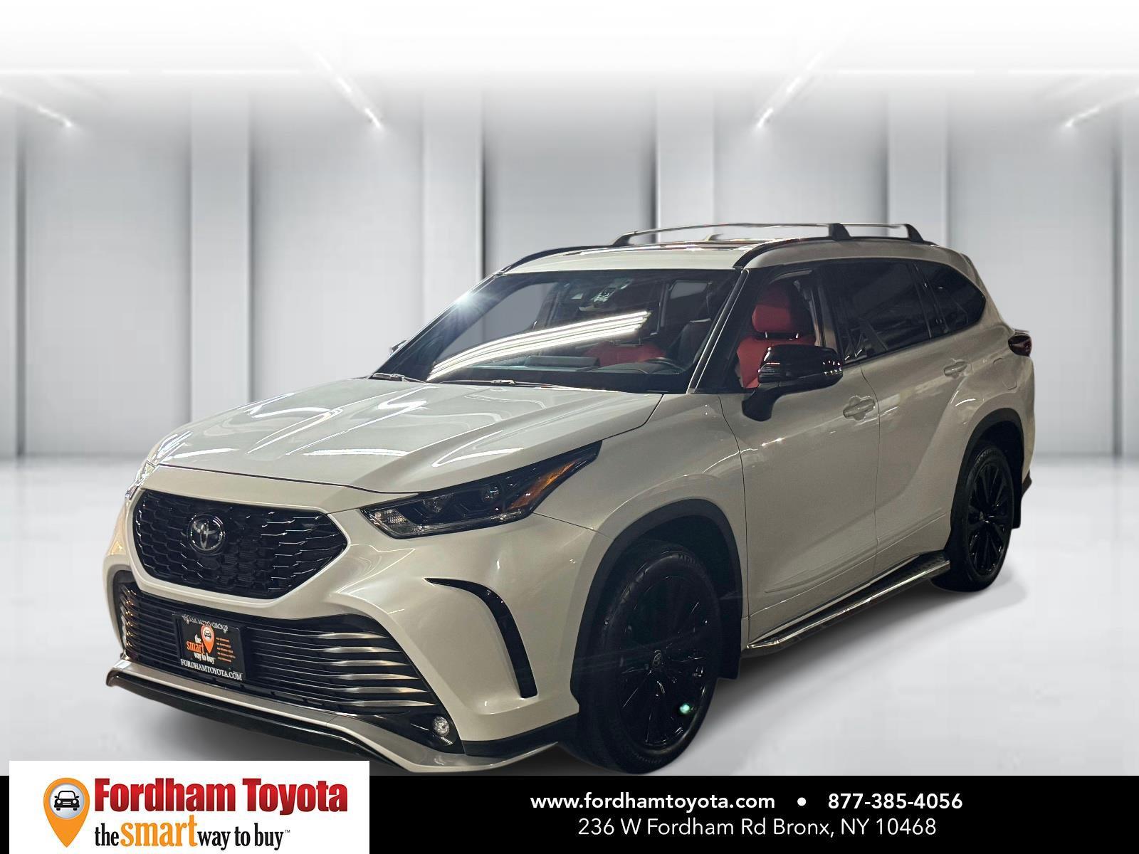Used 2023 Toyota Highlander