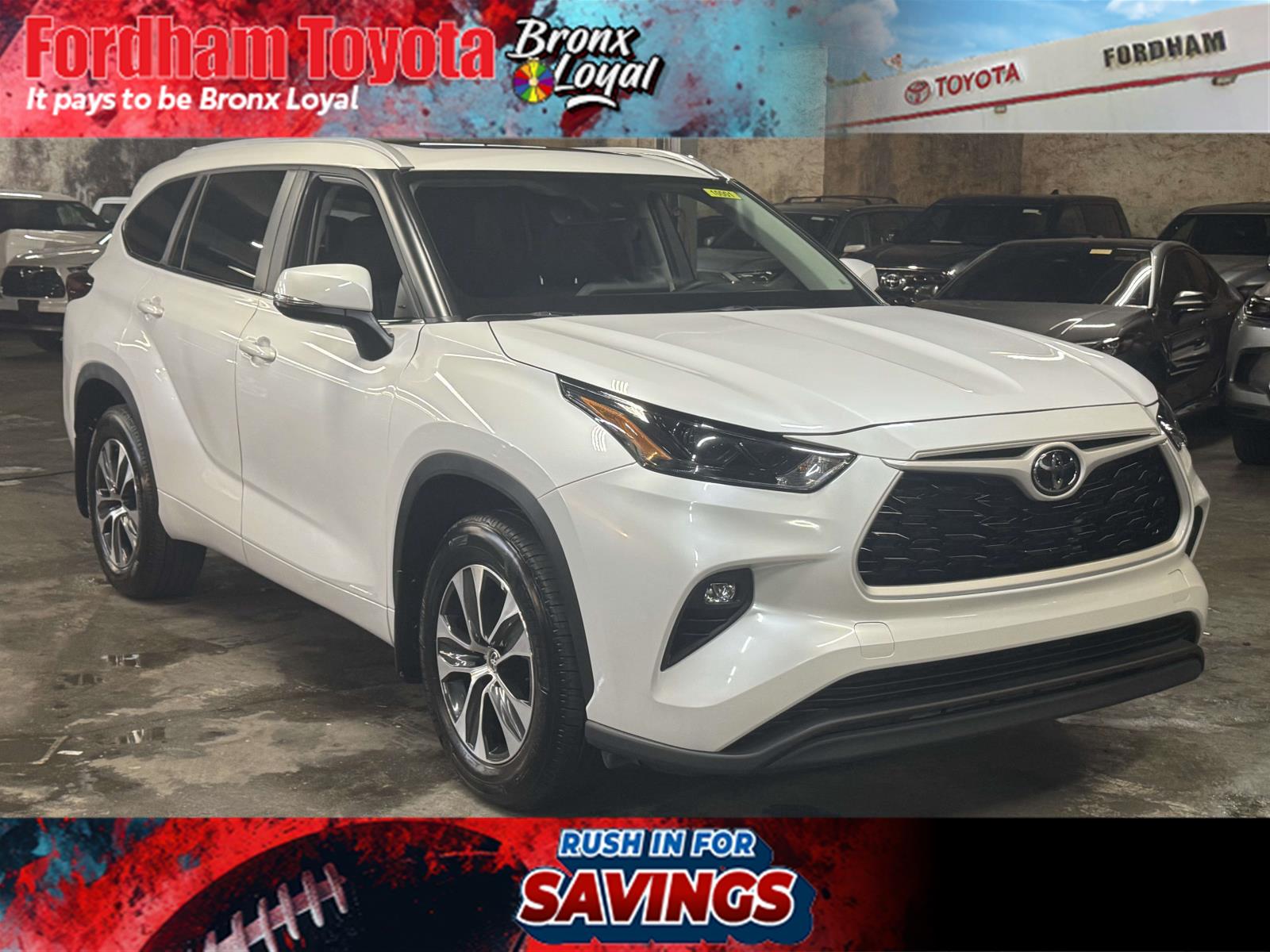 White (Wind Chill Pearl) 2026 Toyota Highlander SUV / Crossover All-Wheel Drive