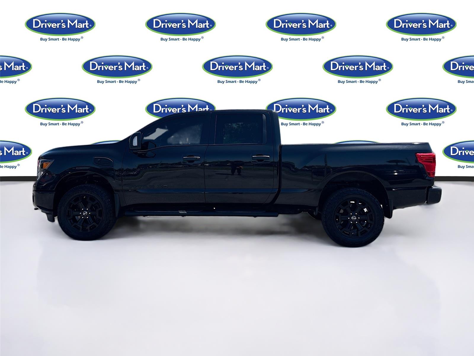 2018 Nissan Titan SL photo 4