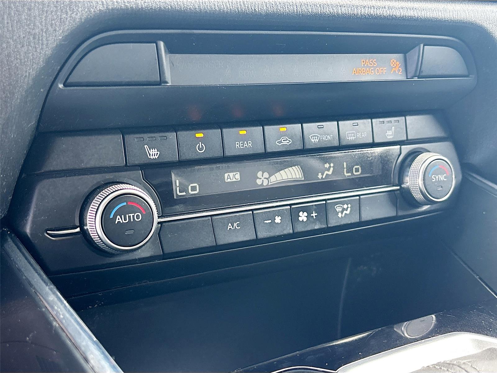 2019 Mazda CX-9 Touring photo 15