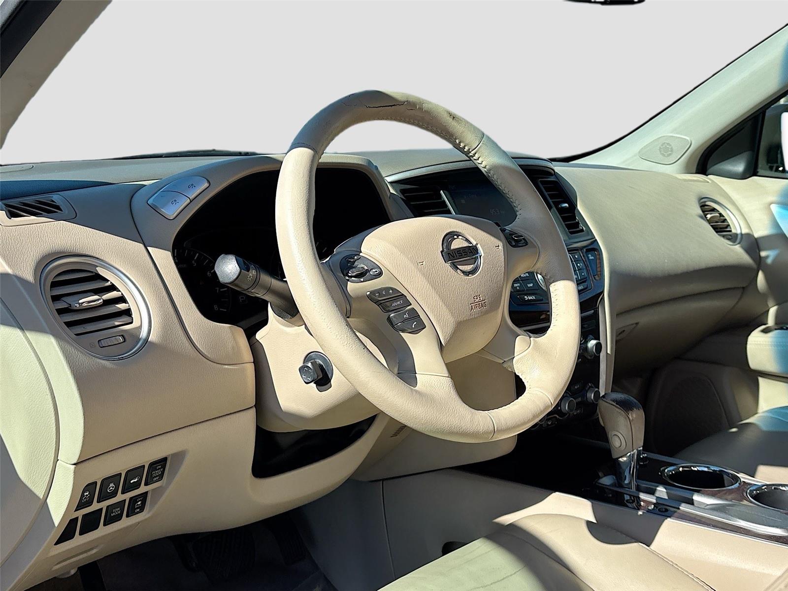 2014 Nissan Pathfinder Platinum