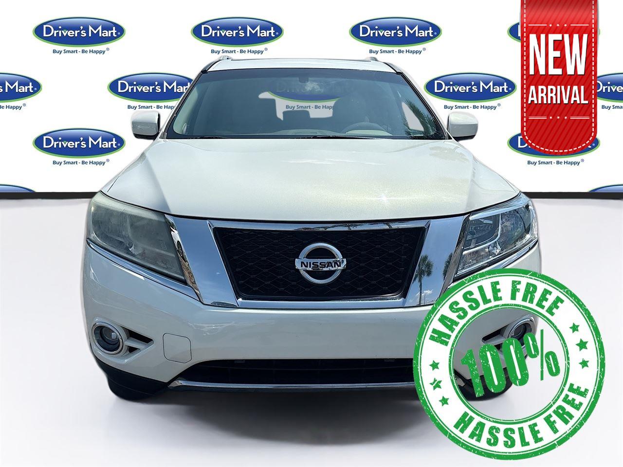2014 Nissan Pathfinder Platinum photo 2