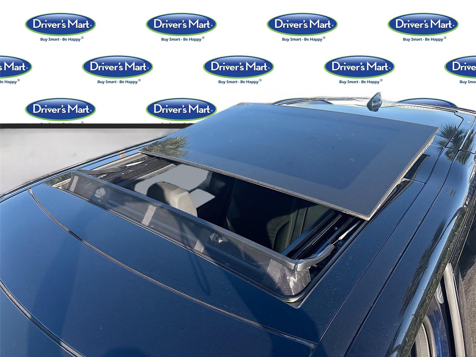 2023 Land Rover Discovery S R-Dynamic