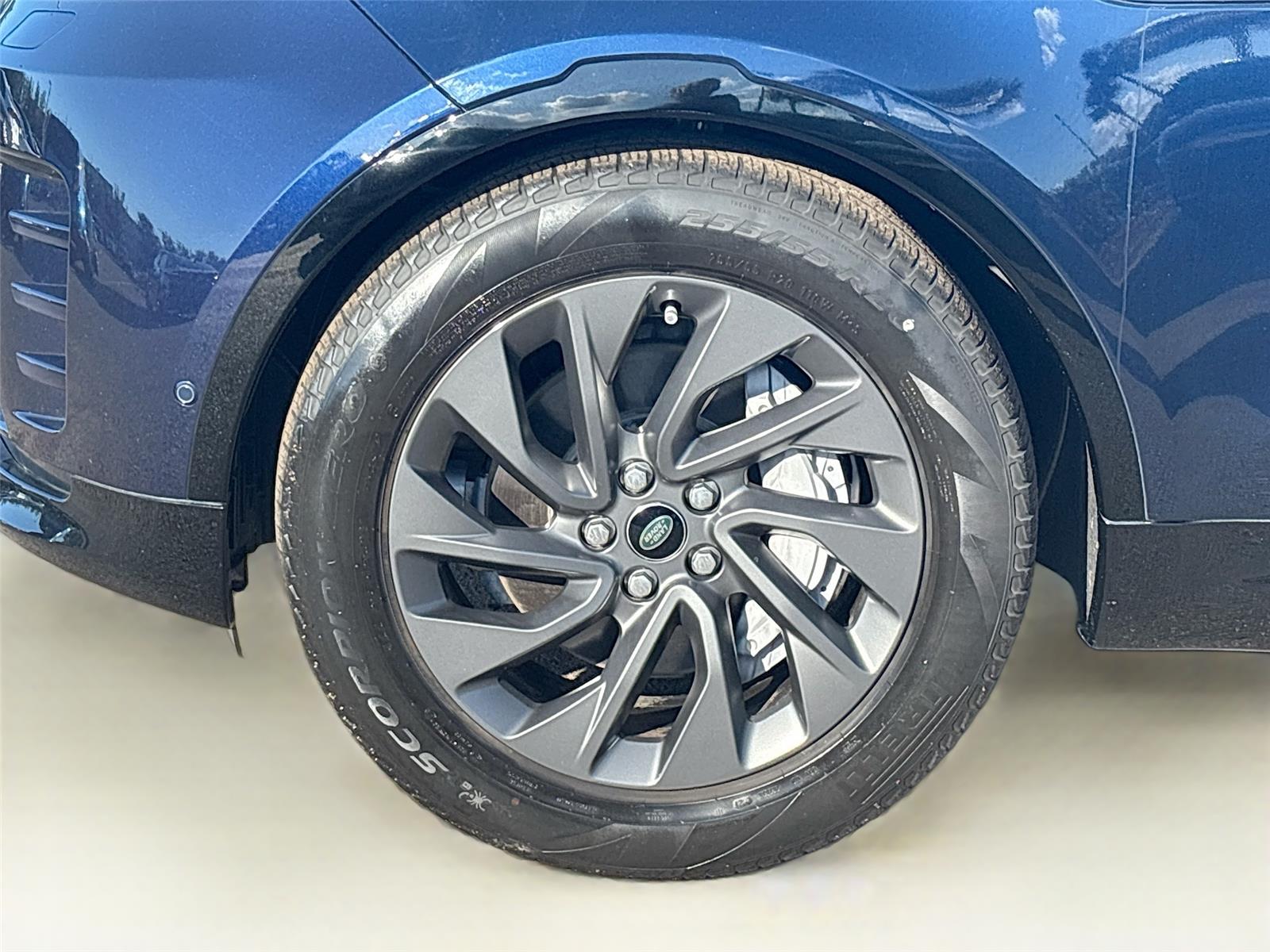 2023 Land Rover Discovery S R-Dynamic