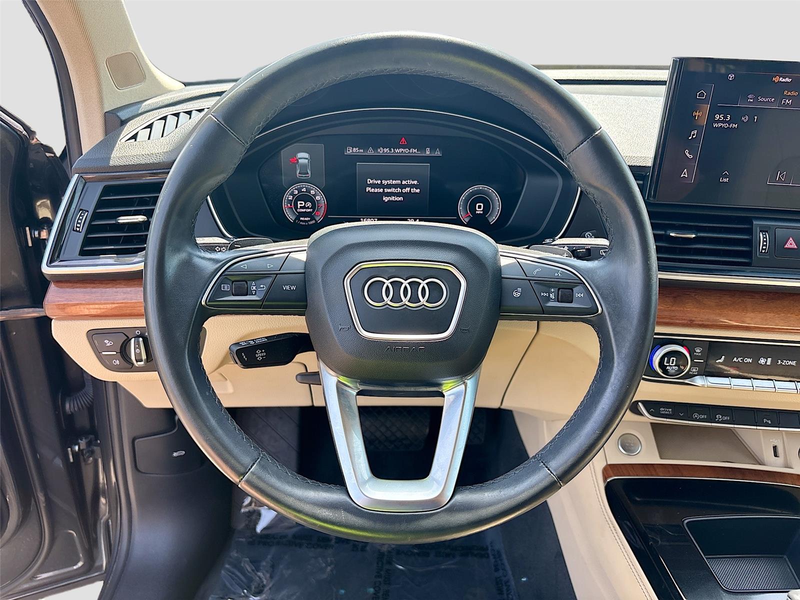2022 Audi Q5 S line Premium Plus