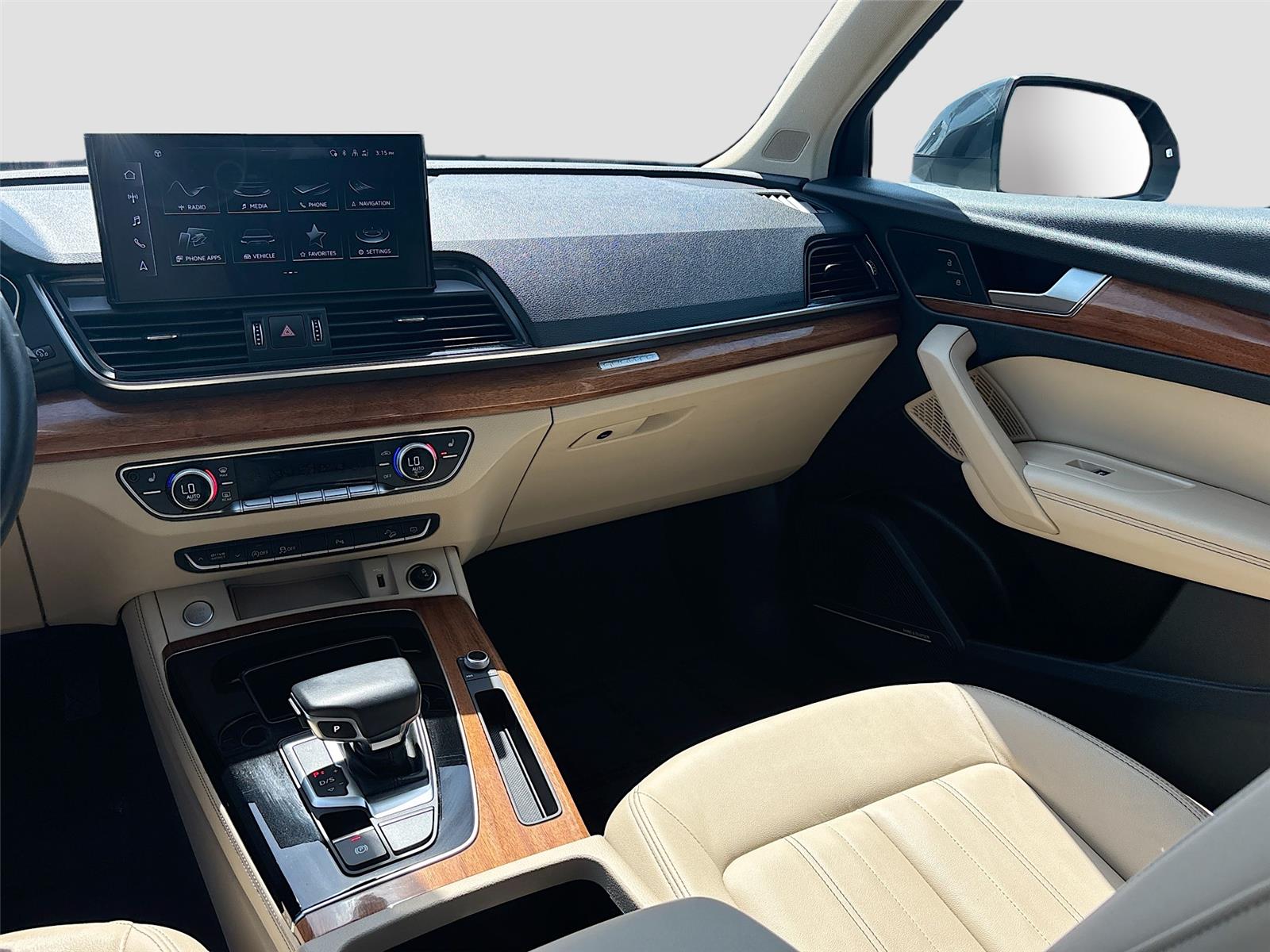 2022 Audi Q5 S line Premium Plus