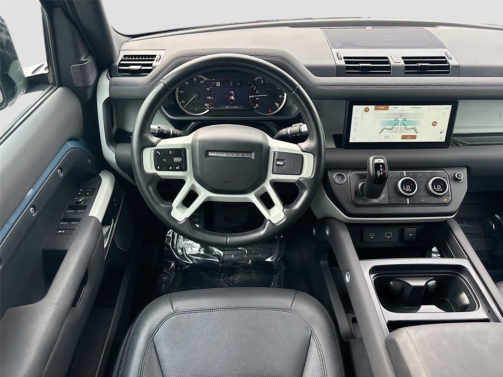 2022 Land Rover Defender SE