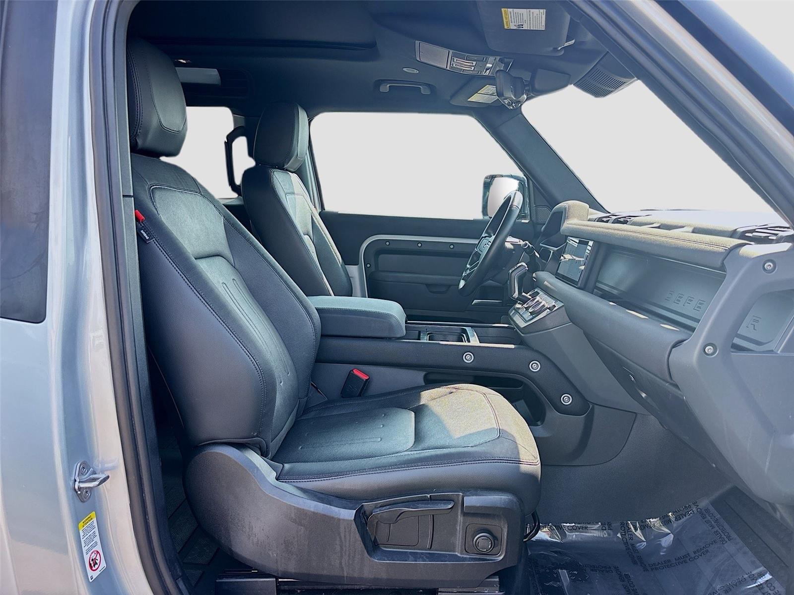 2022 Land Rover Defender X-Dynamic S