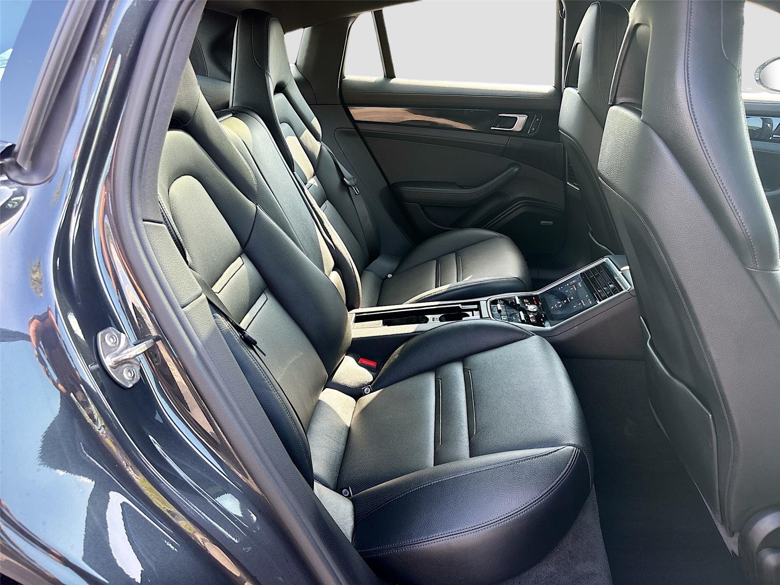 2018 Porsche Panamera 4 E-Hybrid