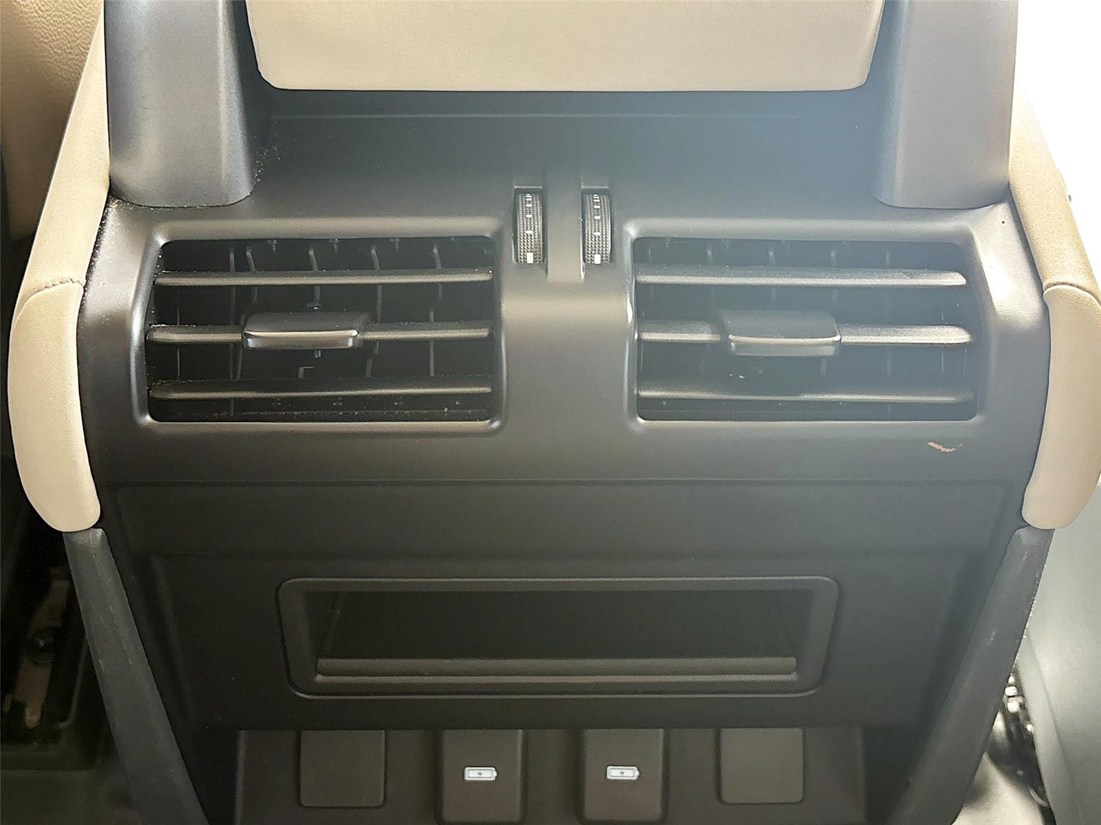 2024 Land Rover Defender S