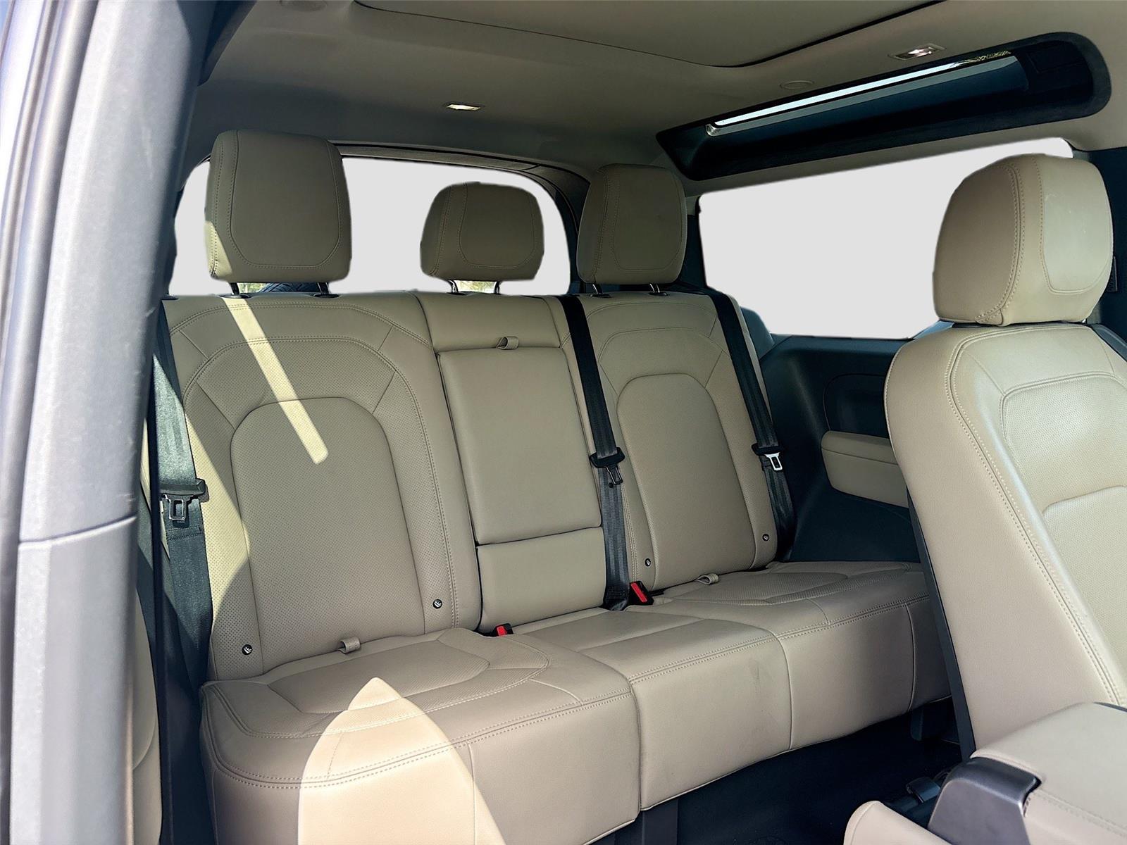 2024 Land Rover Defender S
