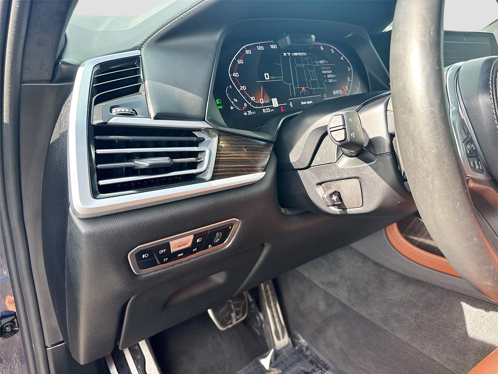 2021 BMW X7 M50i
