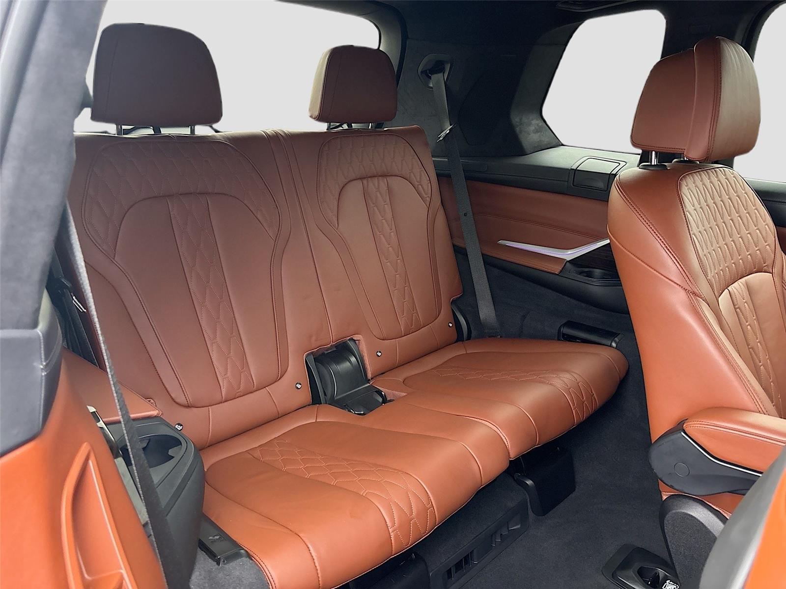 2021 BMW X7 M50i