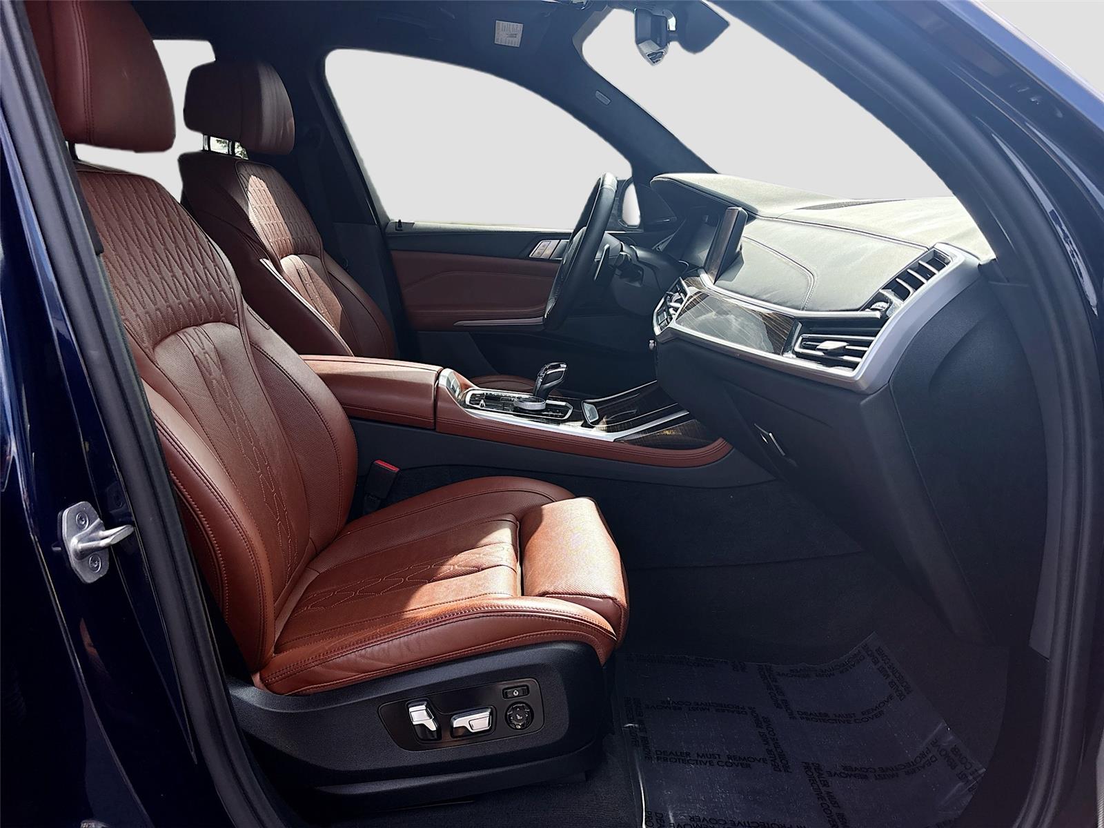 2021 BMW X7 M50i