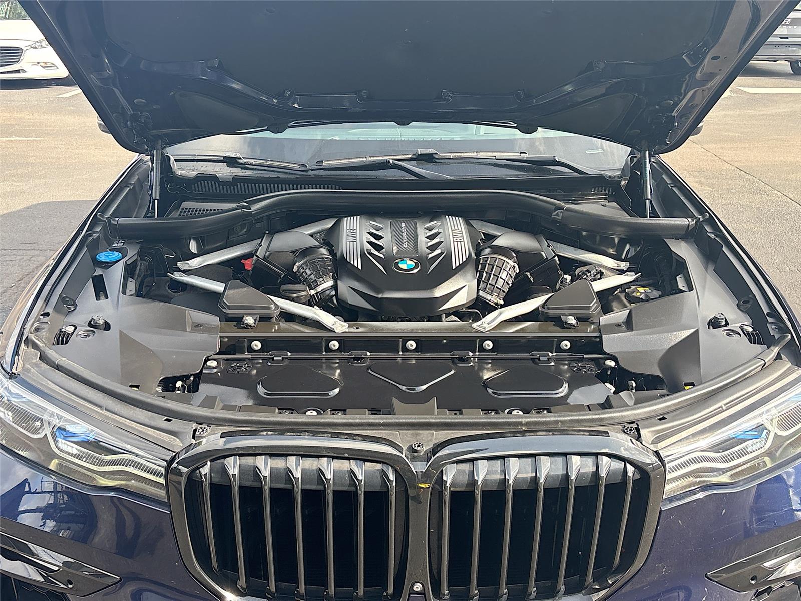 2021 BMW X7 M50i