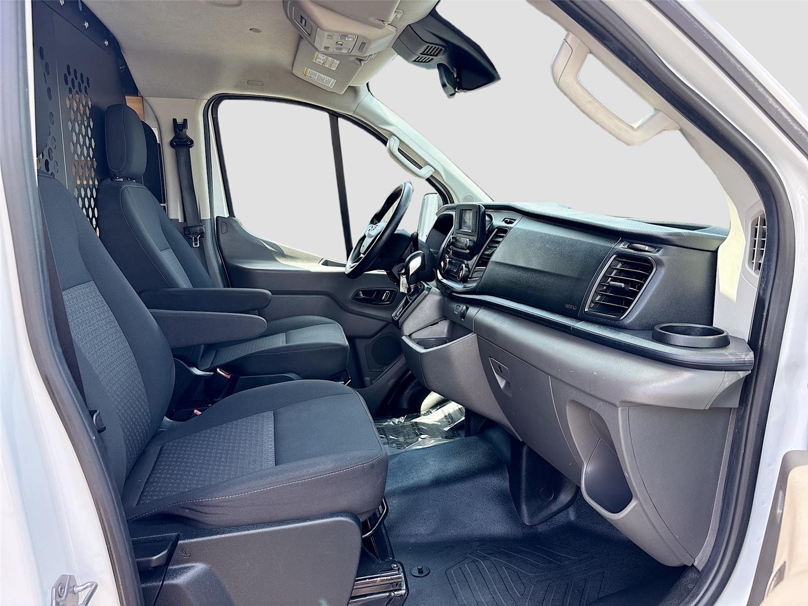 2023 Ford Transit Cargo Van
