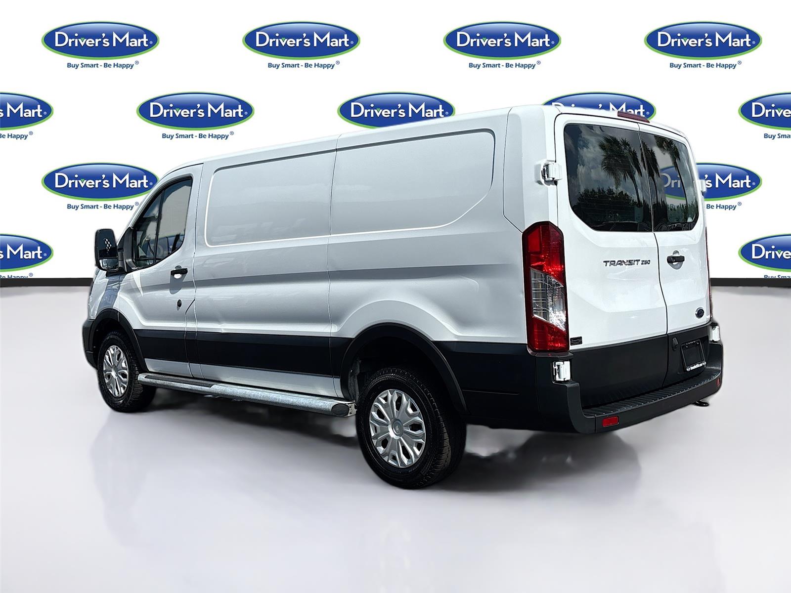 2023 Ford Transit Cargo Van