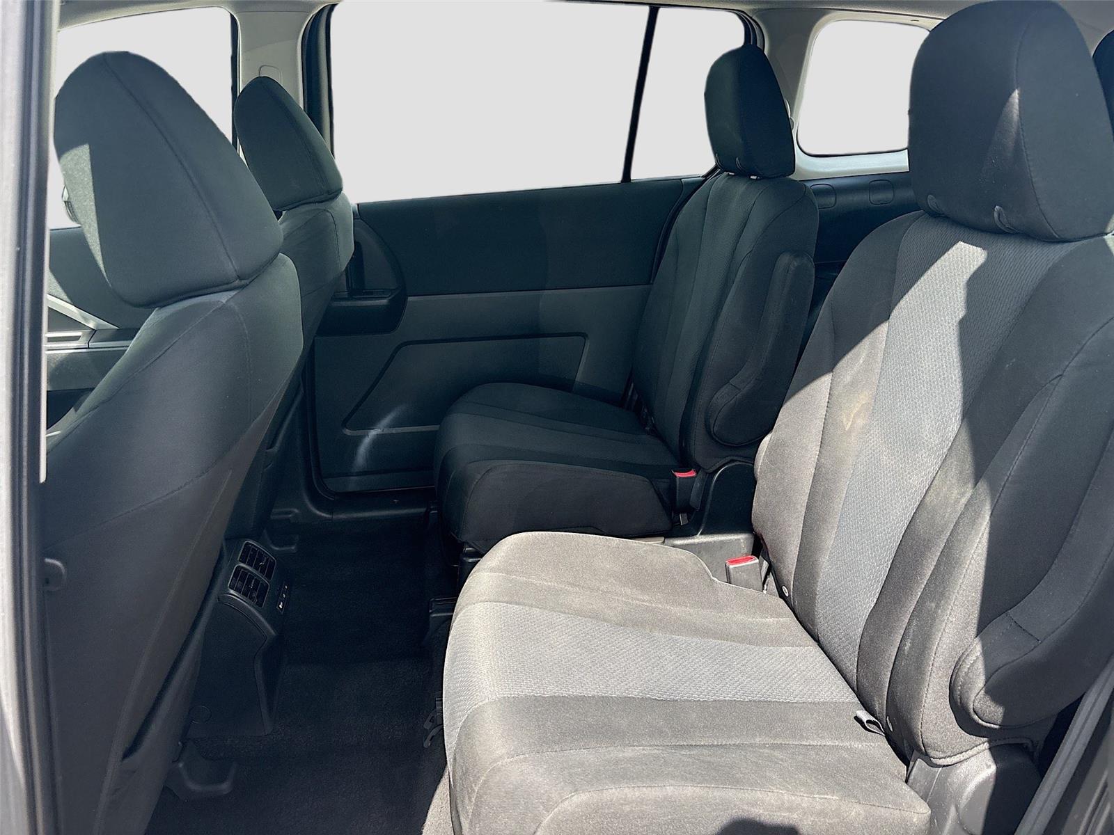 2014 Mazda Mazda5 Sport