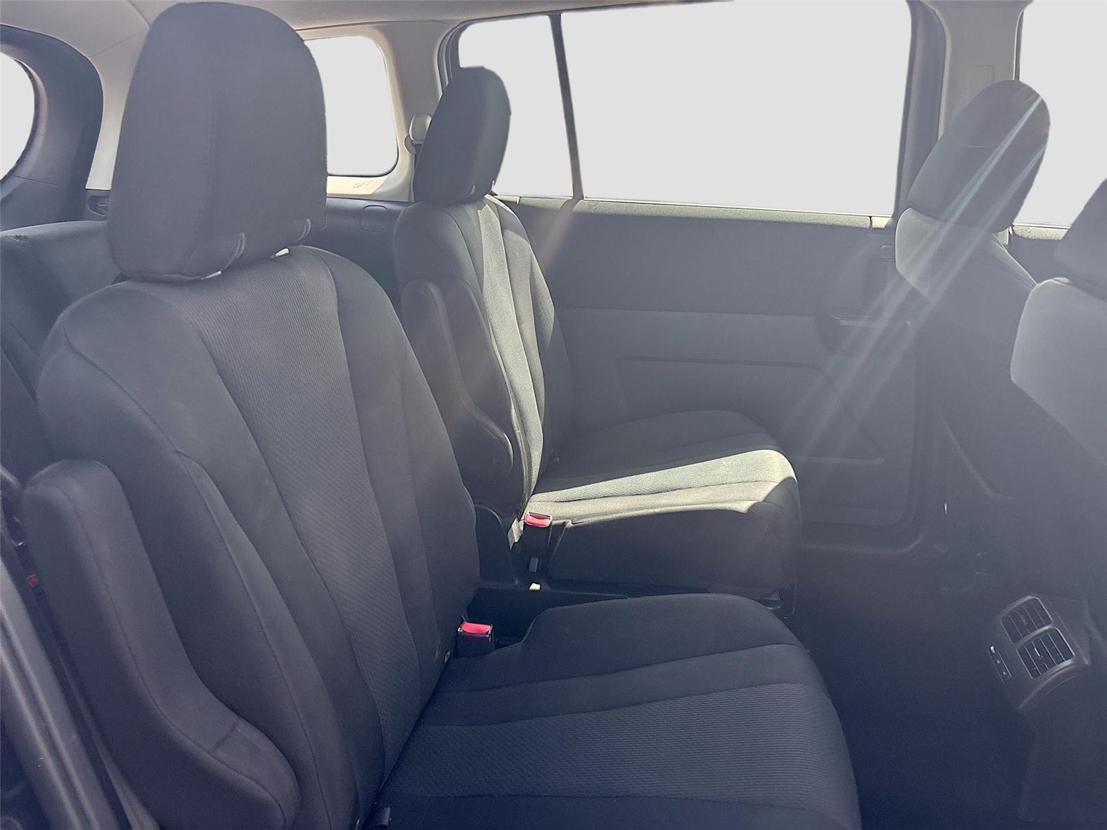 2014 Mazda Mazda5 Sport